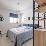 Chic 2br Apartment, Ideal Location By Buena Vista *